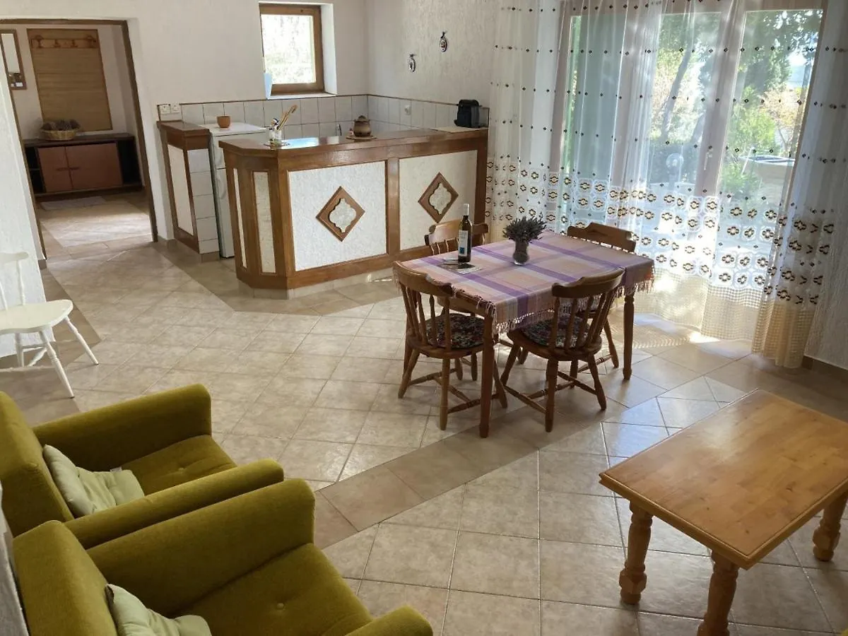 Lavender And Salt Holiday Home Banjol Croatia