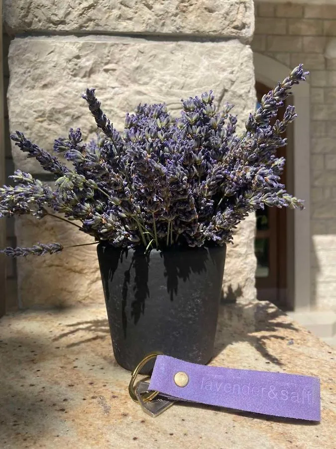 Lavender And Salt Holiday Home Banjol
